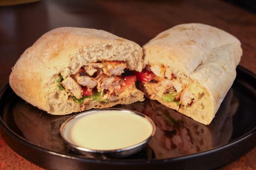 כריך חזה עוף