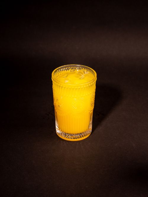 عصير طبيعي موسمي